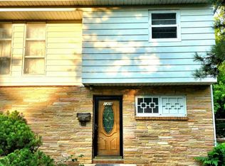 1309 Jewel Ct, Madison, WI 53711