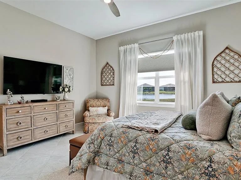 8609 Seascape Cv — Photo 9