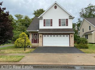 145 Whisper Ridge Dr, Port Matilda, PA 16870