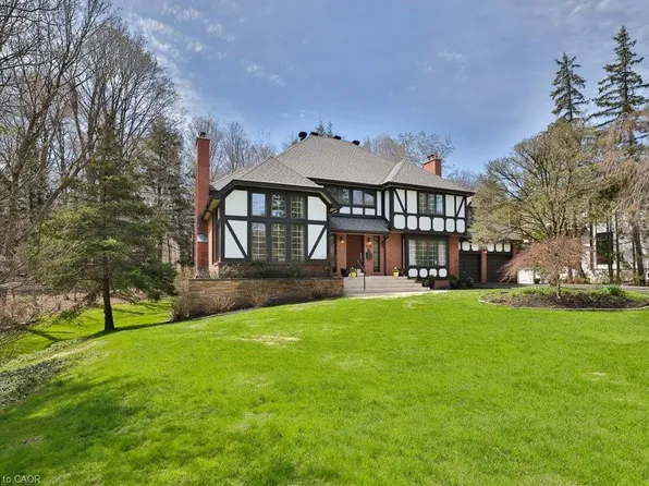 670 Meadow Wood Rd, Mississauga, ON L5J 2S6