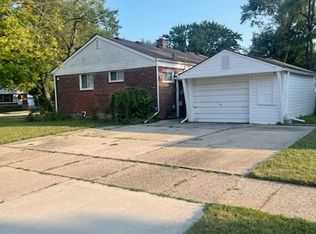 19448 Woodmont St, Harper Woods, MI 48225