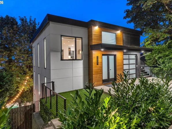 1295 SW Cardinell Dr, Portland, OR 97201