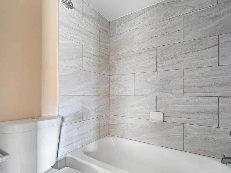 791 W Prentice Ave — Photo 15