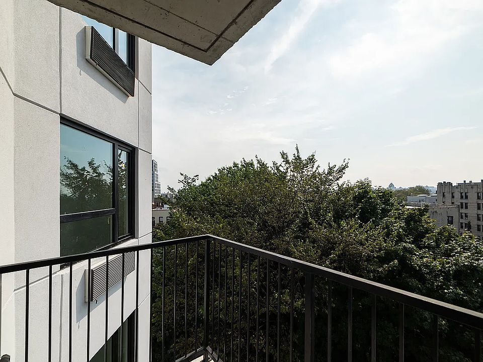 1st image of 1042 President St #2K