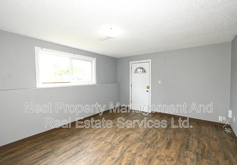 1426 Nation Cres #B — Photo 1