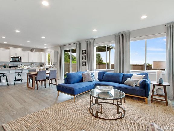 2626 model home at Larkspur. Furnished model will differ in colors and finishes