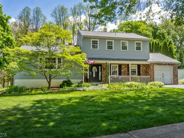 50 Buckley Hill Dr, Lopatcong Twp., NJ 08865