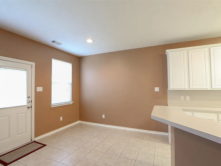 17511 Bering Bridge Ln — Photo 4