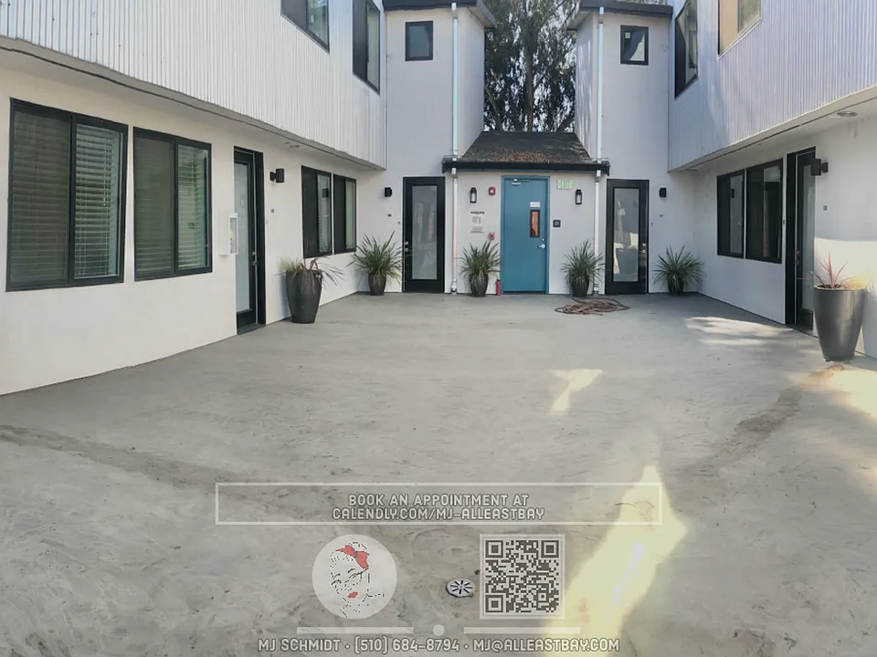 3253 Ettie St #4
