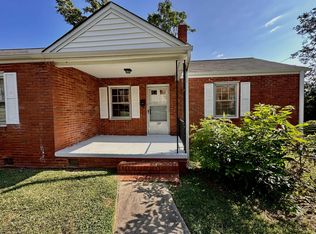 317 Poindexter Dr, Charlotte, NC 28209