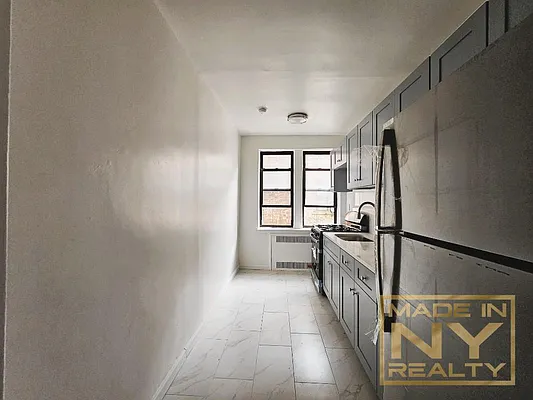 Rented by Made In NY Realty | media 8