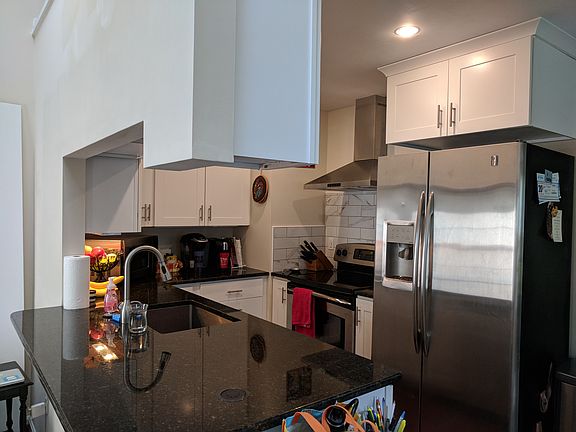 4th image of 15017 Bridgeport Dr