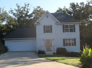 196 W Scott Ct, Fairmount, GA 30139