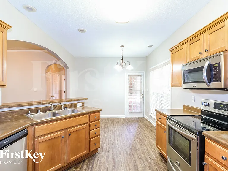 2676 Bending Elm Dr — Photo 6