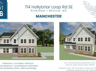 714 Hollybriar Loop Rd SE, Bolivia, NC 28422