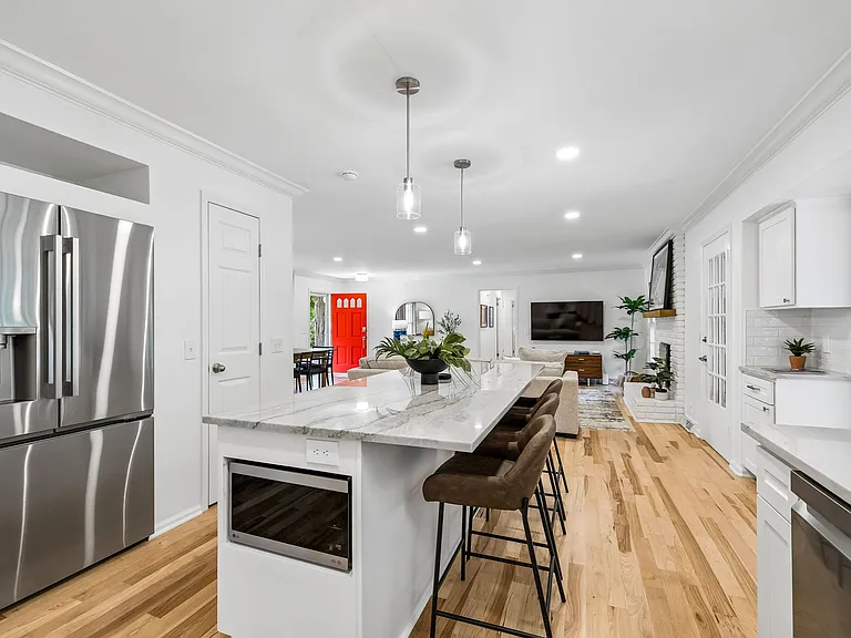 1518 Lipscomb Dr — Photo 15