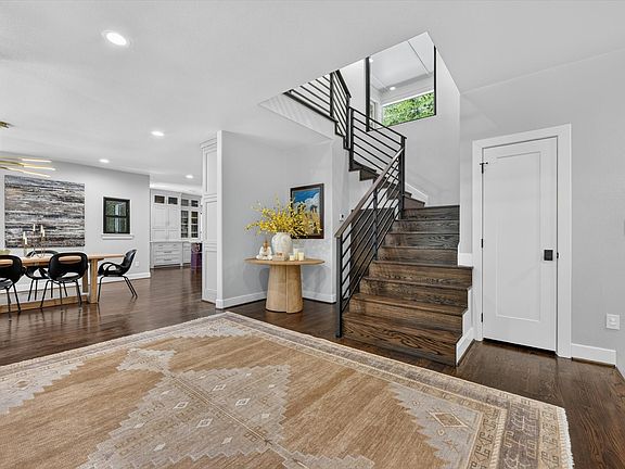 4th image of 3505 Bellaire Park Ct