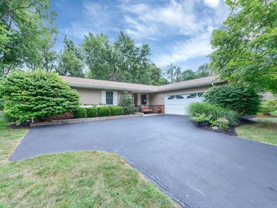 8950 Easton Dr, Pickerington, OH, 43147