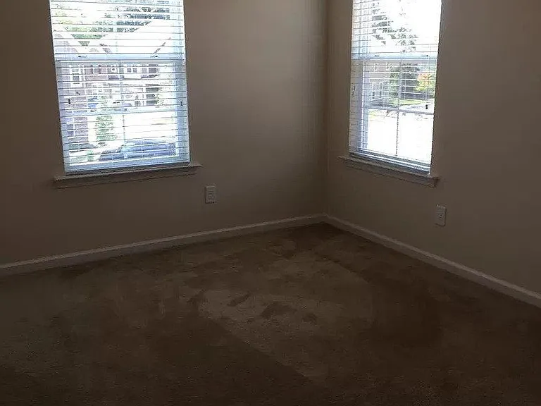 711 McRae Rd — Photo 5