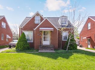 1754 E 230th St, Euclid, OH 44117