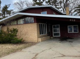 618 3rd St SW, Wadena, MN 56482