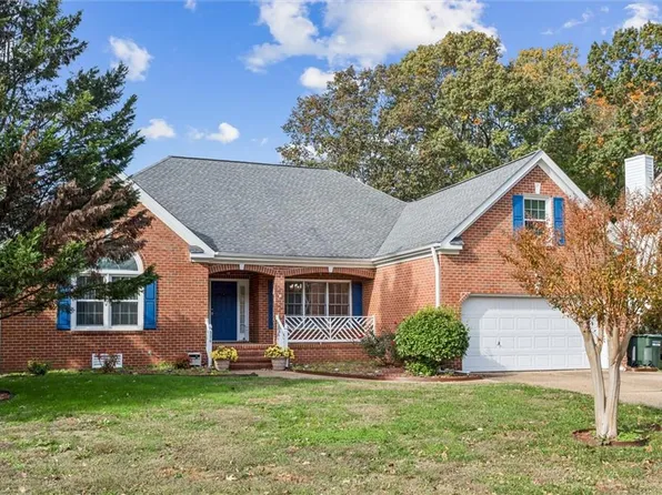 236 Pasture Ln, Yorktown, VA 23693
