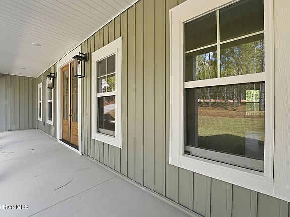5th image of 5012 Arcadia Way