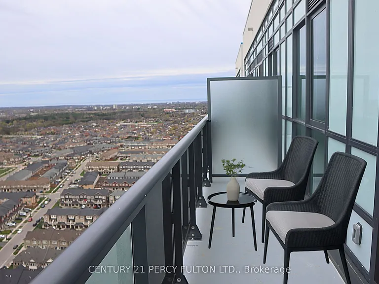 2545 Simcoe St N #Penthouse 21 — Photo 17
