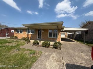 6209 Red Spruce Dr, Louisville, KY 40229