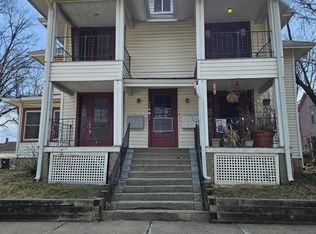 715 SW 5th St, Topeka, KS 66603