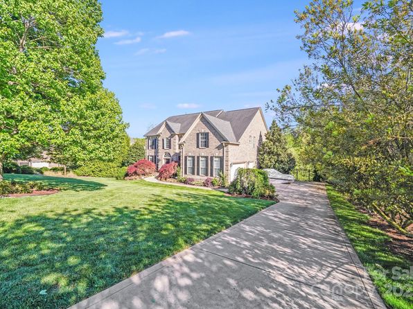 9433 Stonebridge Way, Mint Hill, NC 28227