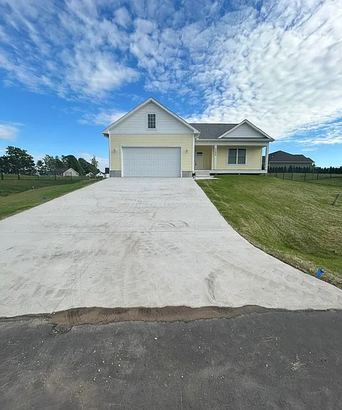 4499 Lamarche Cir — Photo 26