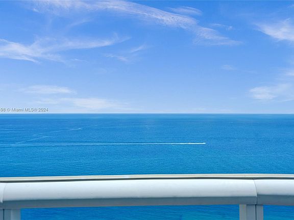 3rd image of 15901 Collins Ave APT 4206