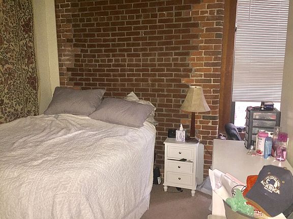 5th image of 67-71 Washington St #401P