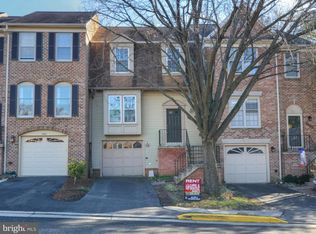 7862 Painted Daisy Dr, Springfield, VA 22152
