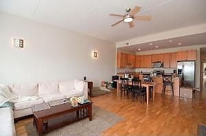 4th image of 1903 W Diversey Pkwy APT 502