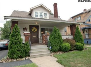 3251 Tullamore Rd, Cleveland Heights, OH 44118