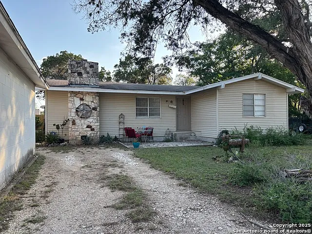146 Cedar St — Photo 3