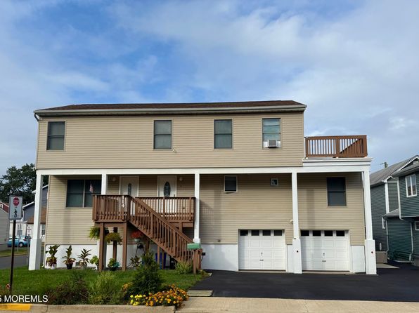 114 Shore Dr #B