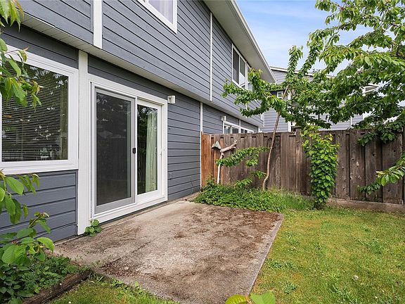 2nd image of 507 9th St #57