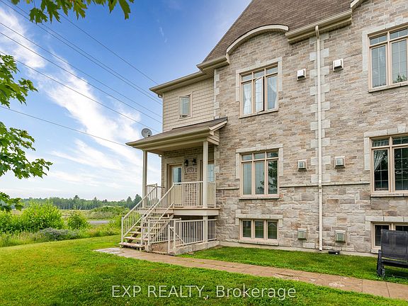 3rd image of 203 Bourdeau Blvd #3