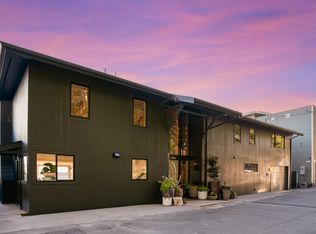 12051 30th Ave SW, Burien, WA 98146