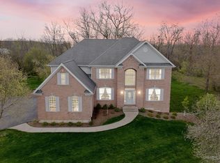 10 Royal Way, Barrington, IL 60010