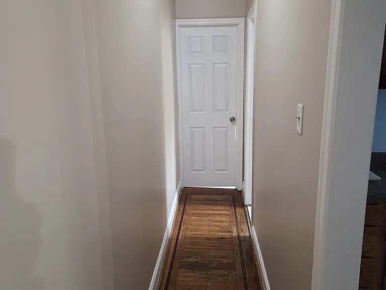 5222 Chestnut St #1R — Photo 7