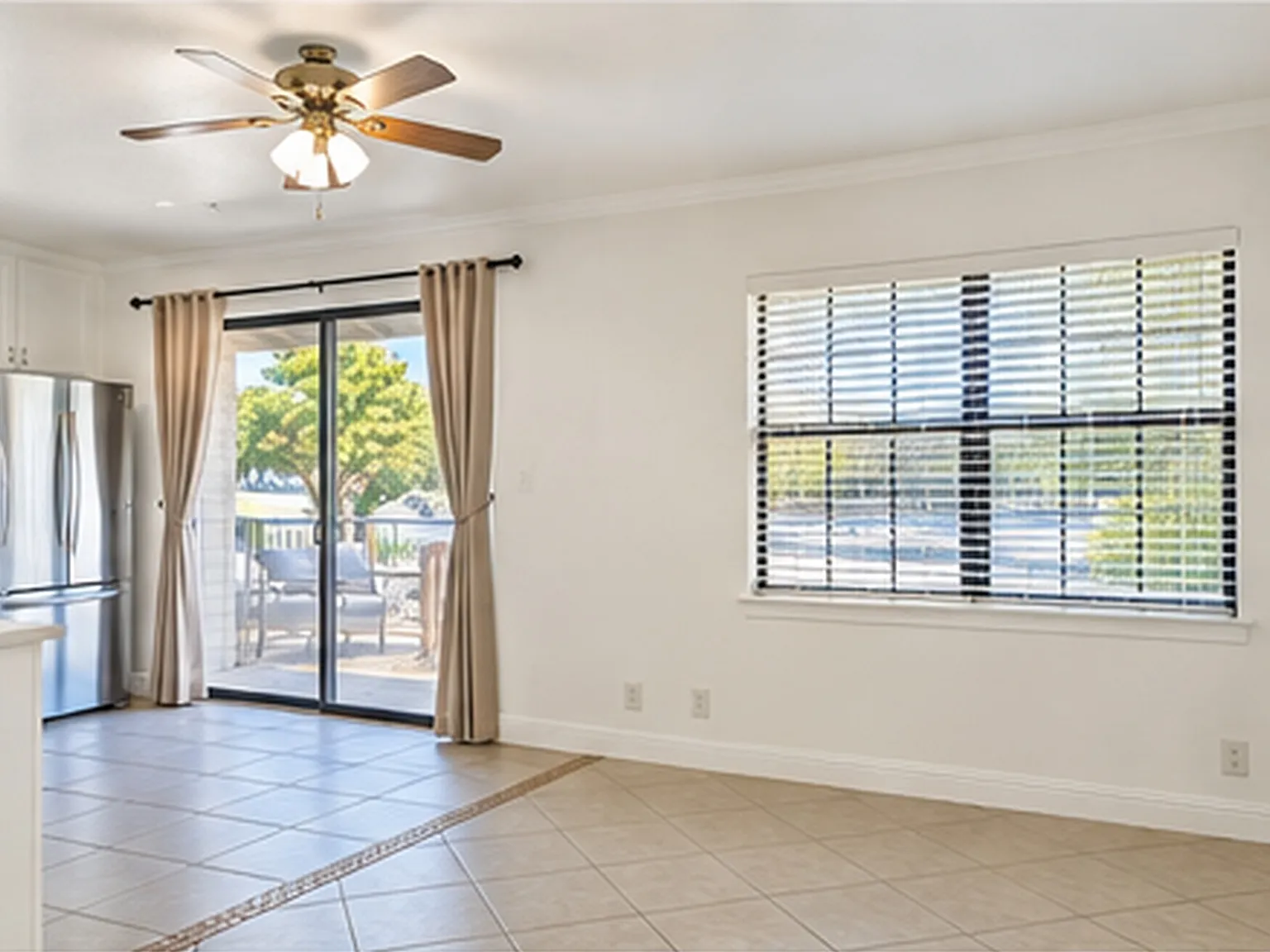 1 bed, 744 sqft, $1,250 — Photo 4