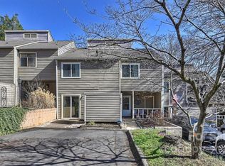 3213 Windbluff Dr, Charlotte, NC 28277