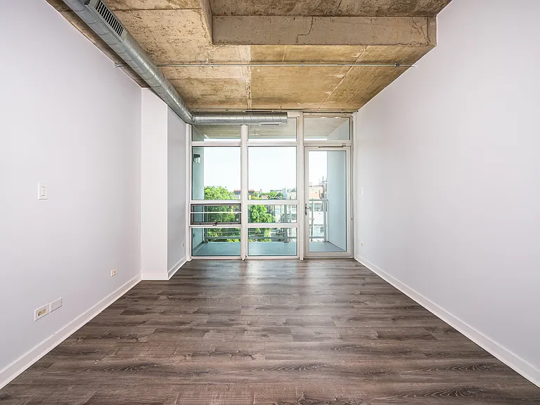 1610 W Fullerton Ave #409 — Photo 11