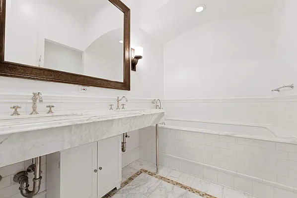 Rented by Compass | media 8