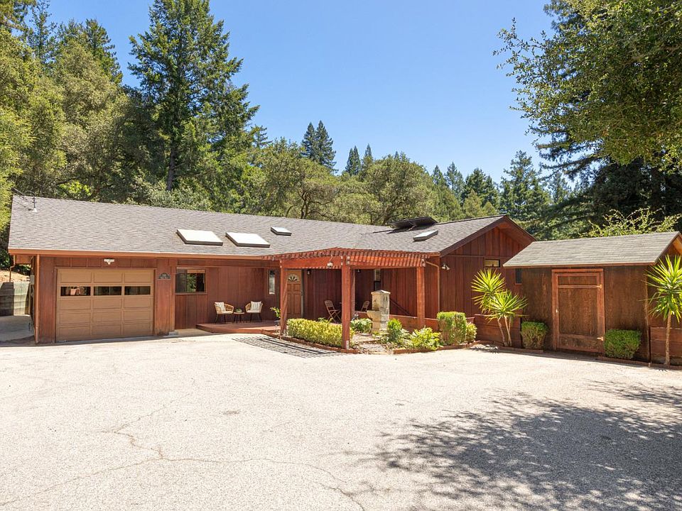 1st image of 301 Upper Rd