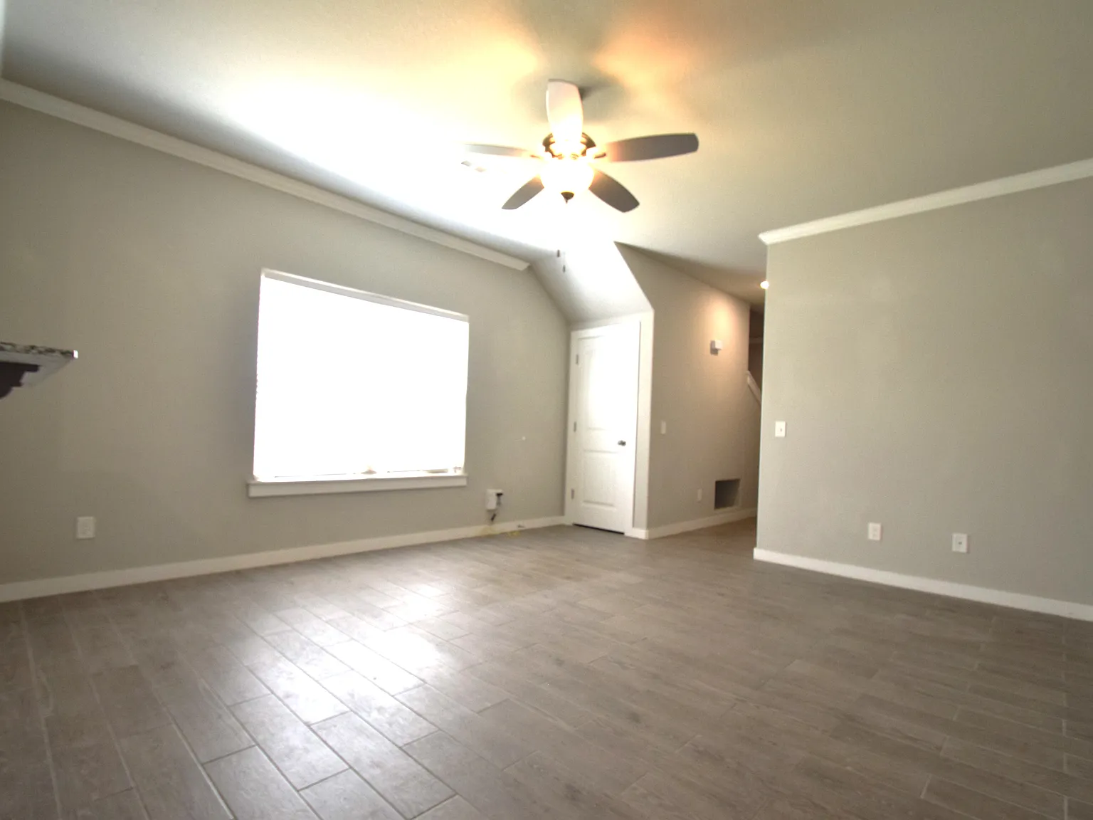 3 bed, 1300 sqft, $1,550 — Photo 3